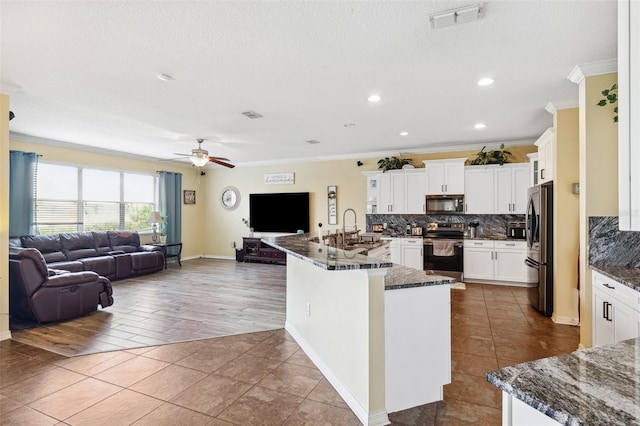5457 Sandy Shell Dr, Apollo Beach, FL 33572 - photo 8