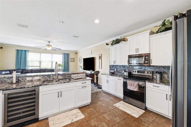 5457 Sandy Shell Dr, Apollo Beach, FL 33572 - photo 9