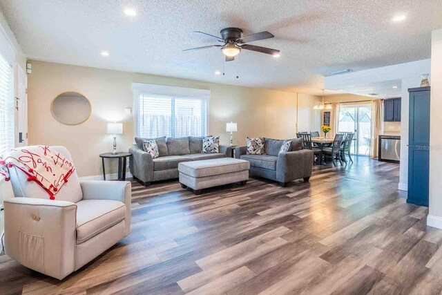 7065 73rd St N, Pinellas Park, FL 33781 - photo 11