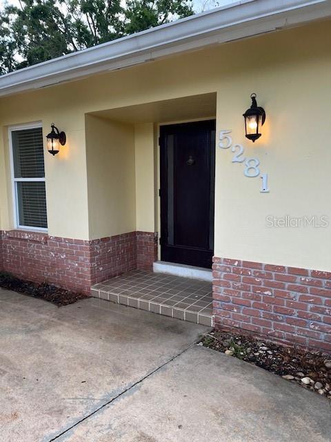 5281 Venetian Blvd NE, Saint Petersburg, FL 33703 - photo 2