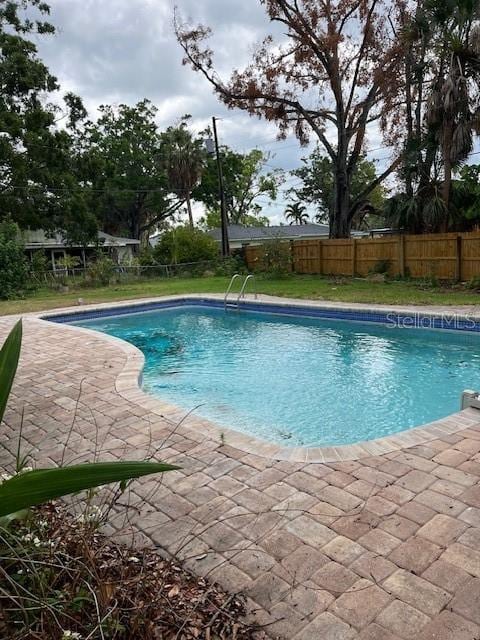 5281 Venetian Blvd NE, Saint Petersburg, FL 33703 - photo 3