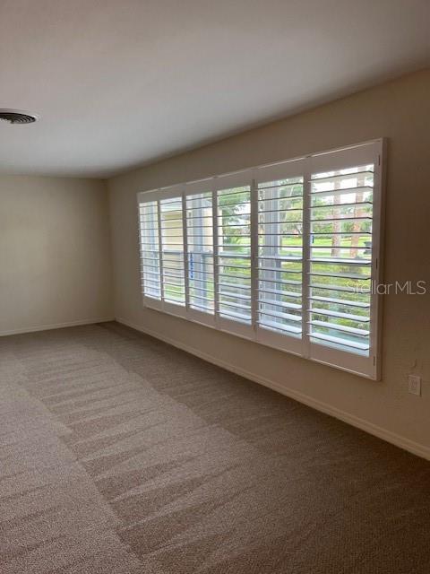 5281 Venetian Blvd NE, Saint Petersburg, FL 33703 - photo 4