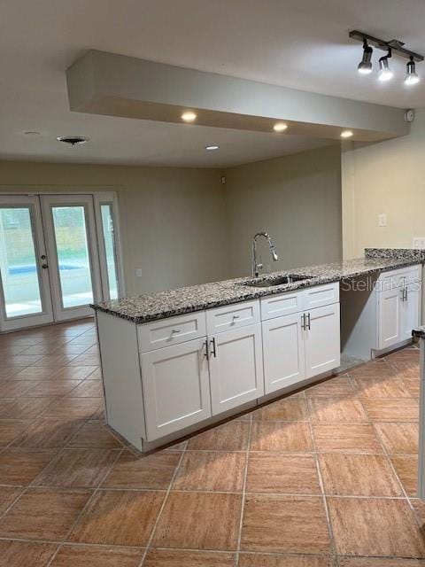 5281 Venetian Blvd NE, Saint Petersburg, FL 33703 - photo 8