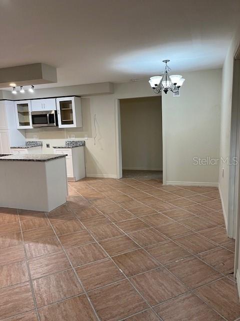 5281 Venetian Blvd NE, Saint Petersburg, FL 33703 - photo 11