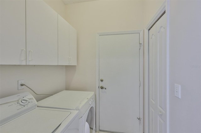 2128 Worthington Greens Dr, Sun City Center, FL 33573 - washroom featuring cabinet space and washer and dryer