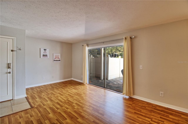 13755 Orange Sunset Dr Unit 101, Tampa, FL 33618 - photo 2