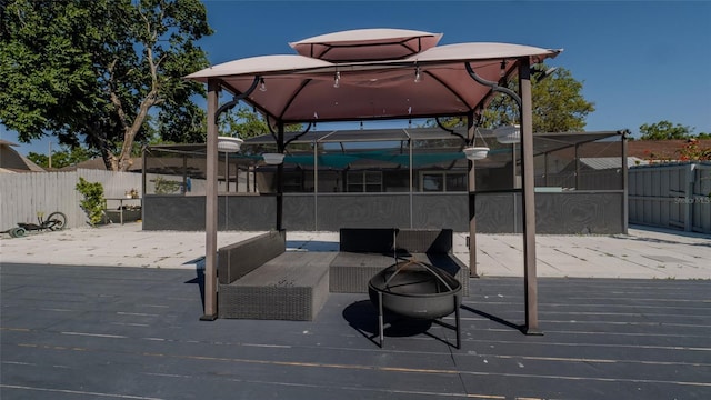 12416 Queensland Ln, Tampa, FL 33625 - deck featuring a gazebo and a fenced backyard