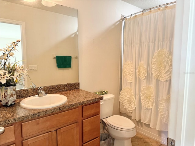 2130 Broadway View Ave, Brandon, FL 33510 - full bathroom with vanity, toilet, tile patterned floors, and shower / bath combination with curtain