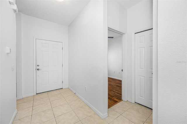 10255 Devonshire Lake Dr, Tampa, FL 33647 - photo 4