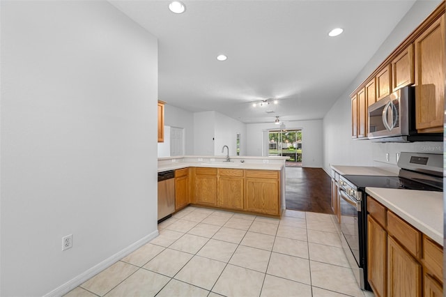 10255 Devonshire Lake Dr, Tampa, FL 33647 - photo 12