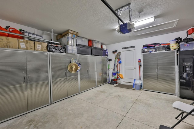 6512 Trent Creek Dr, Sun City Center, FL 33573 - garage featuring a garage door opener