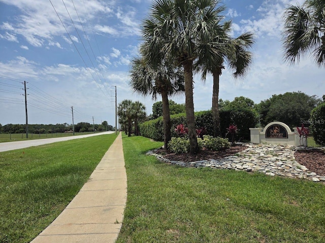4471 Marsh Harbor Dr, Tavares, FL 32778 - photo 3