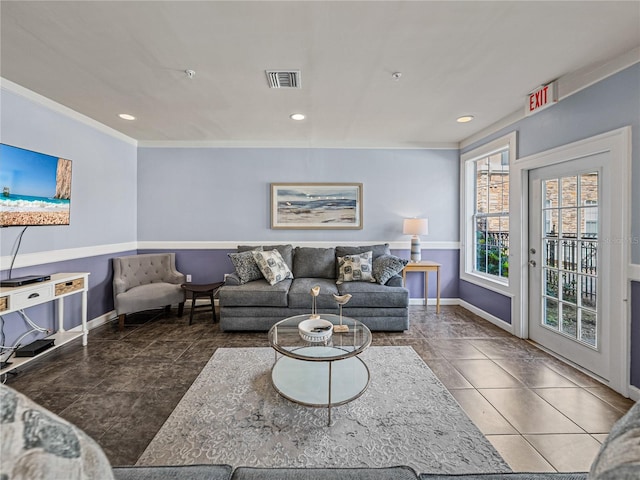 4221 W Spruce St Unit 2302, Tampa, FL 33607 - living area featuring baseboards, recessed lighting, and ornamental molding