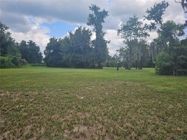 2452 Welcome Rd, Lithia, FL 33547