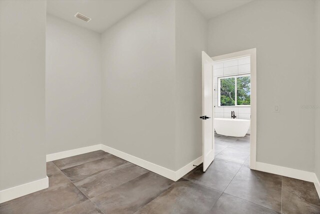 712 W Plymouth St, Tampa, FL 33603 - photo 23