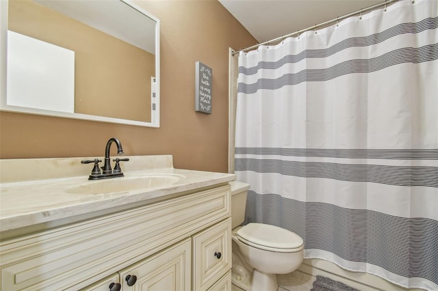 12102 Steppingstone Blvd, Tampa, FL 33635 - full bath featuring vanity, toilet, and curtained shower