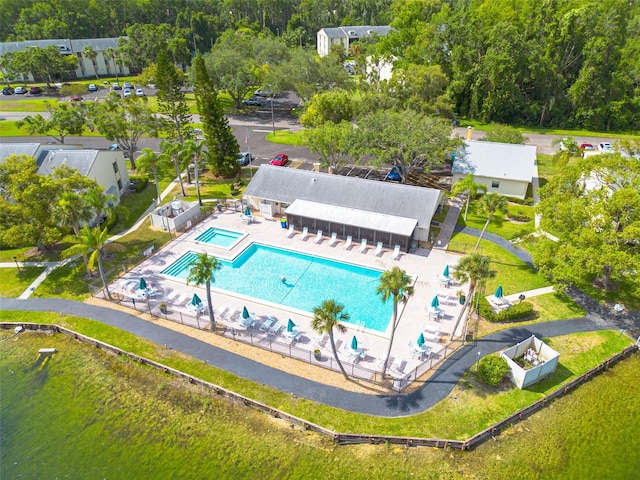 3114 Lake Pine Way Unit G1, Tarpon Springs, FL 34688 - drone / aerial view of a pool
