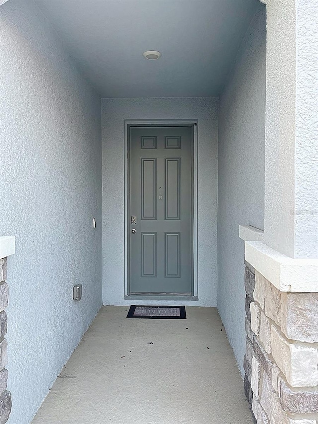 13014 Willow Grove Dr, Riverview, FL 33579 - entrance to property featuring stucco siding