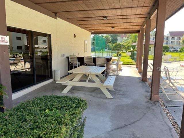 3077 Casa Del Sol Cir Unit 207, Clearwater, FL 33761 - view of patio