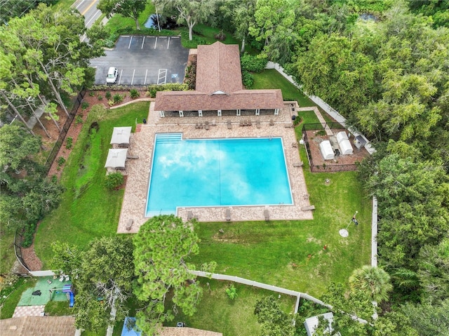 2016 Chelam Way, Brandon, FL 33511 - aerial view of property and surrounding area with a pool