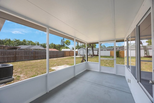 6639 Winding Oak Dr, Tampa, FL 33625 - view of unfurnished sunroom