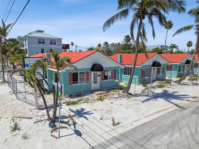 8105 W Gulf Blvd, Treasure Island, FL 33706 - photo 3