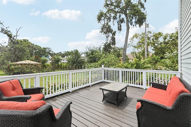 1709 Main St, Safety Harbor, FL 34695 - view of wooden deck