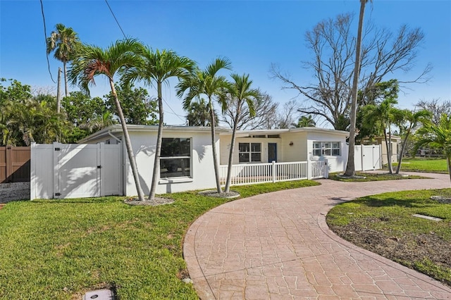 709 Pruitt Dr, Madeira Beach, FL 33708 - photo 2