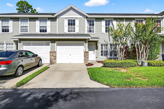 13290 Thoroughbred Loop, Largo, FL 33773 - photo 2