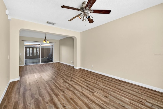 13290 Thoroughbred Loop, Largo, FL 33773 - photo 5