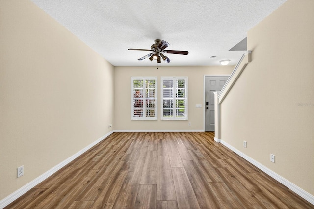 13290 Thoroughbred Loop, Largo, FL 33773 - photo 7