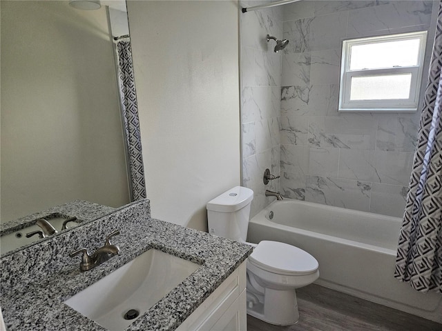 11210 Mcmullen Rd, Riverview, FL 33569 - bathroom with shower / bathtub combination with curtain, vanity, and wood finished floors