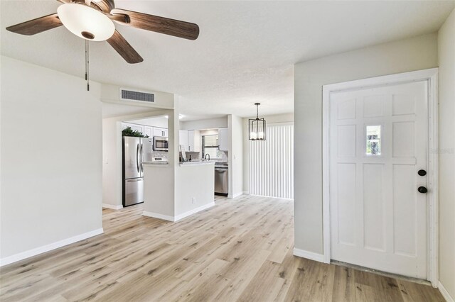 6551 S W Shore Cir, Tampa, FL 33616 - photo 5