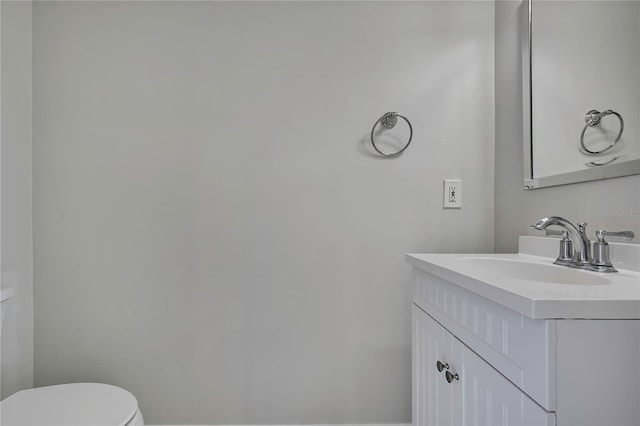1402 Harbour Walk Rd, Tampa, FL 33602 - half bathroom featuring toilet and vanity