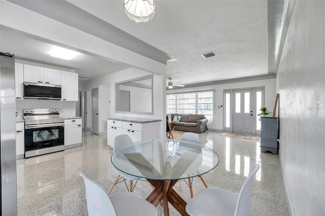 3100 70th St N, Saint Petersburg, FL 33710 - photo 11