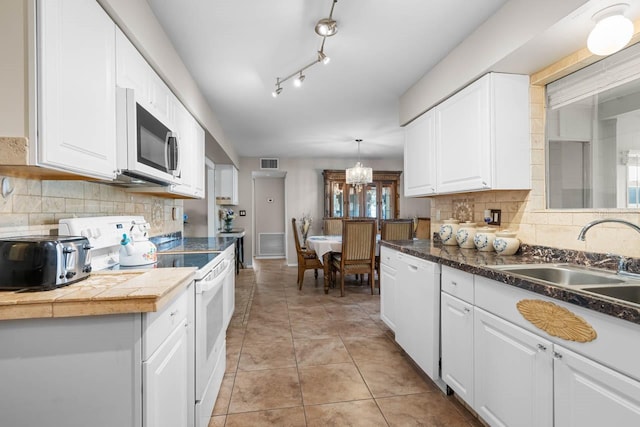 1205 Desert Hills Dr, Sun City Center, FL 33573 - photo 10