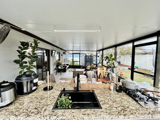 14015 Arbor Pines Dr, Riverview, FL 33579 - sunroom with a sink