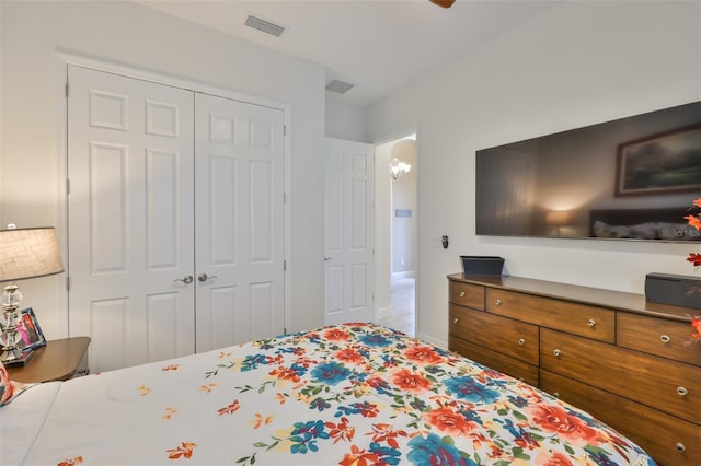 6016 Shadowlake Dr, Apollo Beach, FL 33572 - bedroom with a closet and baseboards