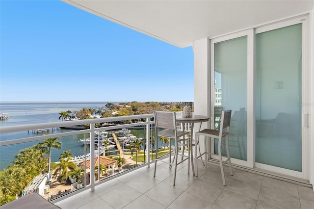 1325 Snell Isle Blvd NE Unit 708, Saint Petersburg, FL 33704 - balcony with a water view