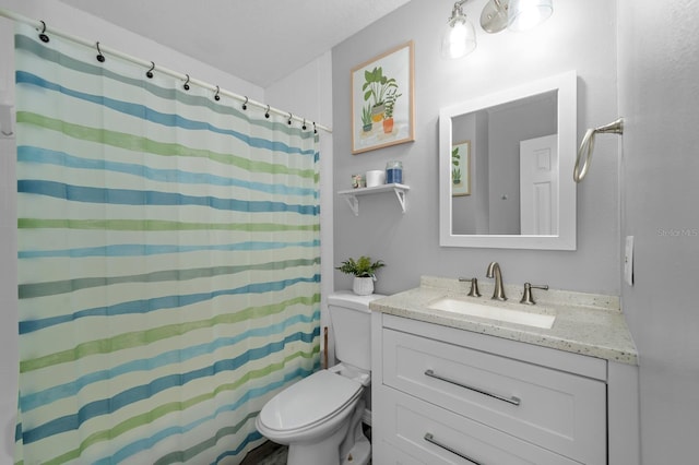 7741 Forest Trl Unit 6, Port Richey, FL 34668 - full bath with toilet, vanity, and curtained shower