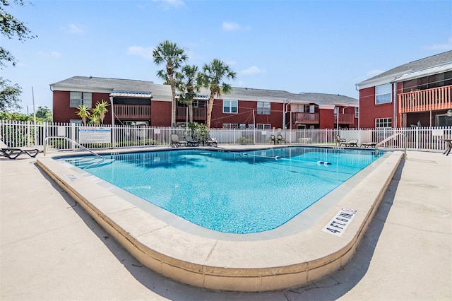8220 12th Way N Unit G, Saint Petersburg, FL 33702 - view of community pool