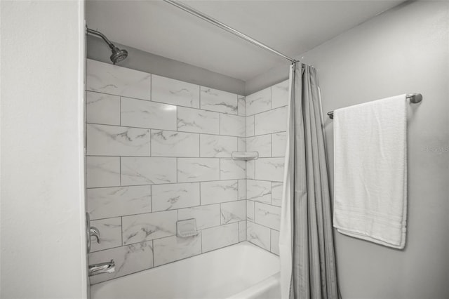 2581 Countryside Blvd Unit 2309, Clearwater, FL 33761 - full bath with shower / bathtub combination with curtain