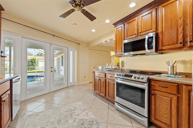 2006 Tanglewood Dr NE, Saint Petersburg, FL 33702 - photo 13