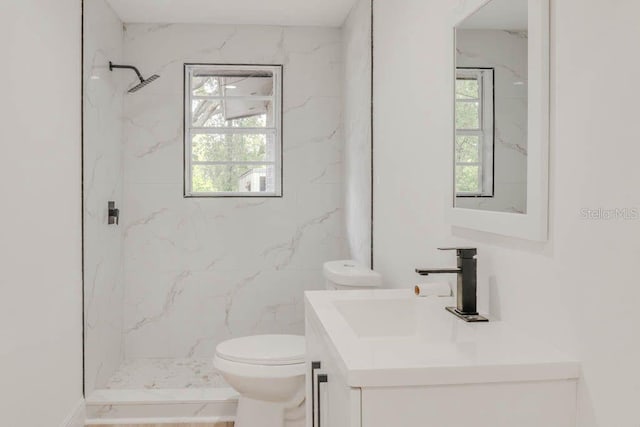 1255 Pine St, Altamonte Springs, FL 32701 - bathroom with toilet, vanity, and a marble finish shower