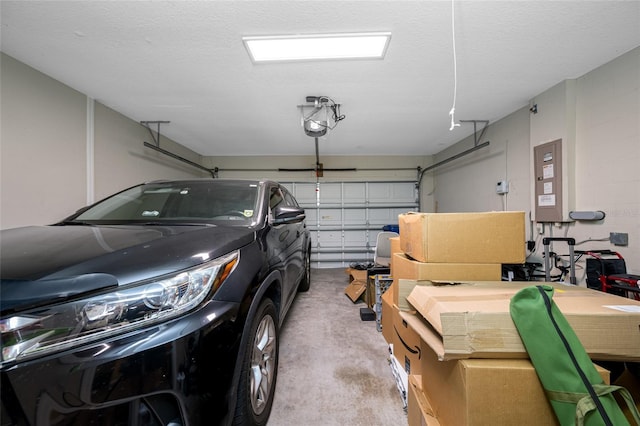3000 Naughton Way, Tarpon Springs, FL 34688 - garage with a garage door opener