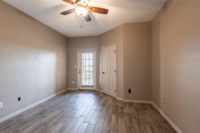 4345 Bayside Village Dr Unit 303, Tampa, FL 33615 - photo 15