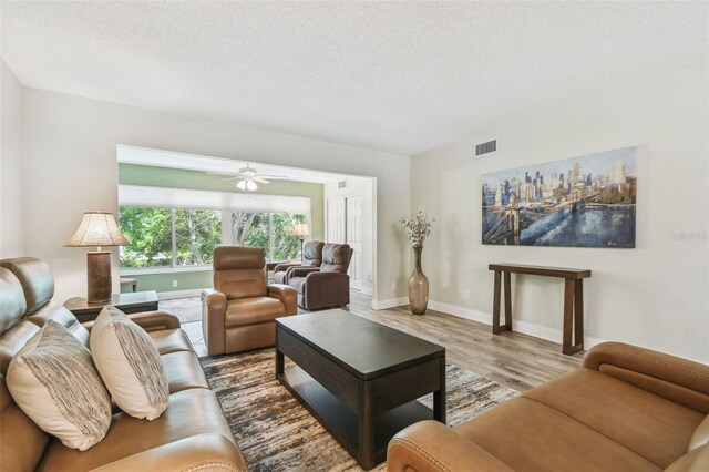 2261 Swedish Dr Unit 47, Clearwater, FL 33763 - photo 16