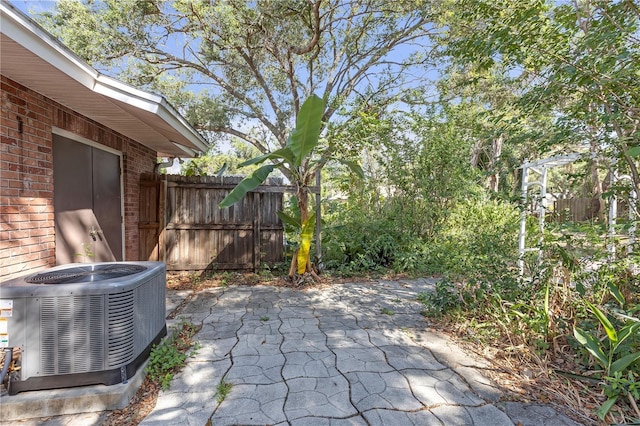 7002 Doreen St, Tampa, FL 33617 - photo 45