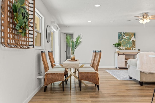 3956 N Tamarisk Pt, Beverly Hills, FL 34465 - dining space with ceiling fan, light wood-style floors, recessed lighting, and baseboards