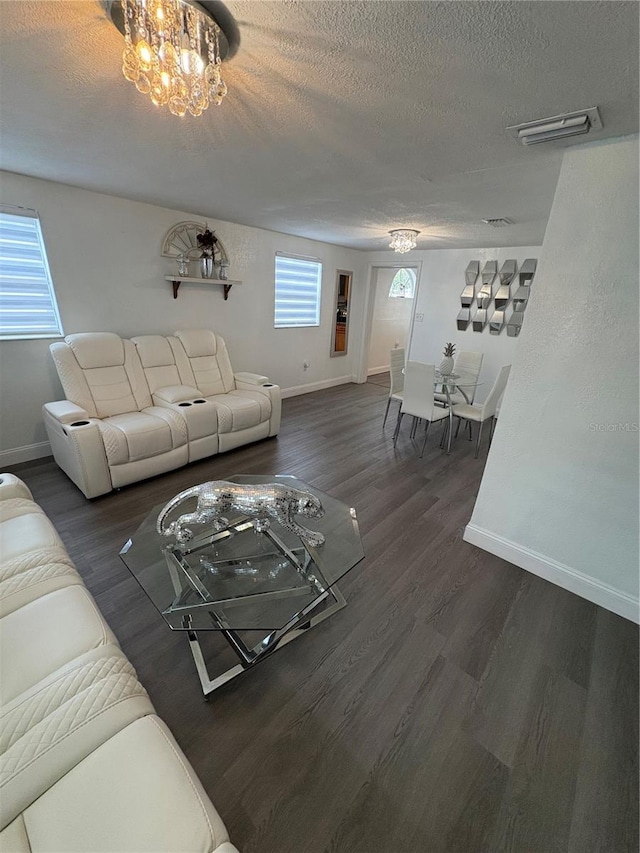 12502 Cambridge Ave, Tampa, FL 33624 - photo 4